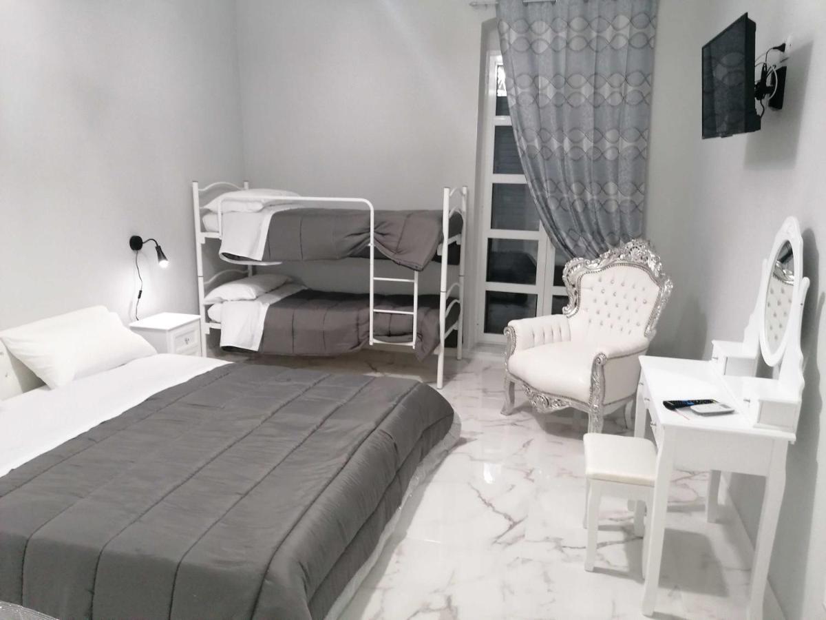 Quadruple Room Balcony,1070515369:JPEG