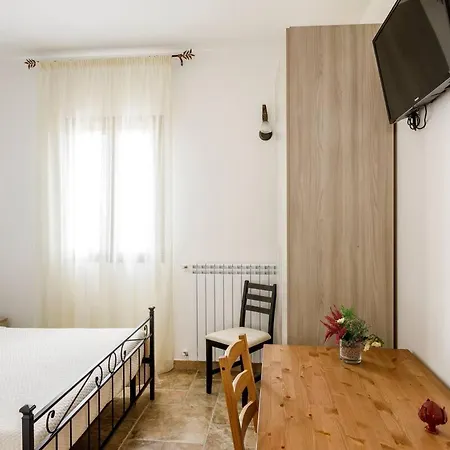 Le Mimose-2